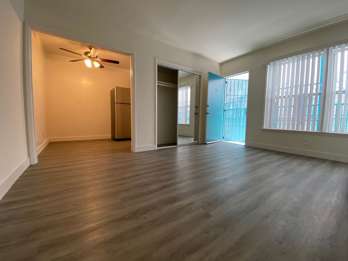 Los Angeles Apartment: 1210 N Berendo Street