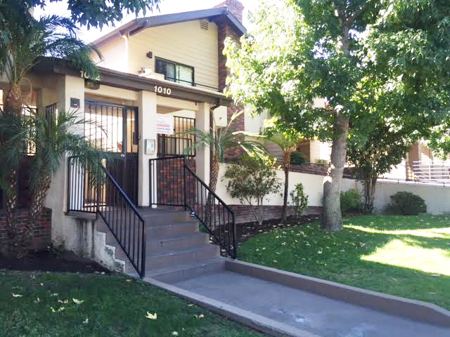Glendale Apartment: 1010 - 1012 E Acacia Ave