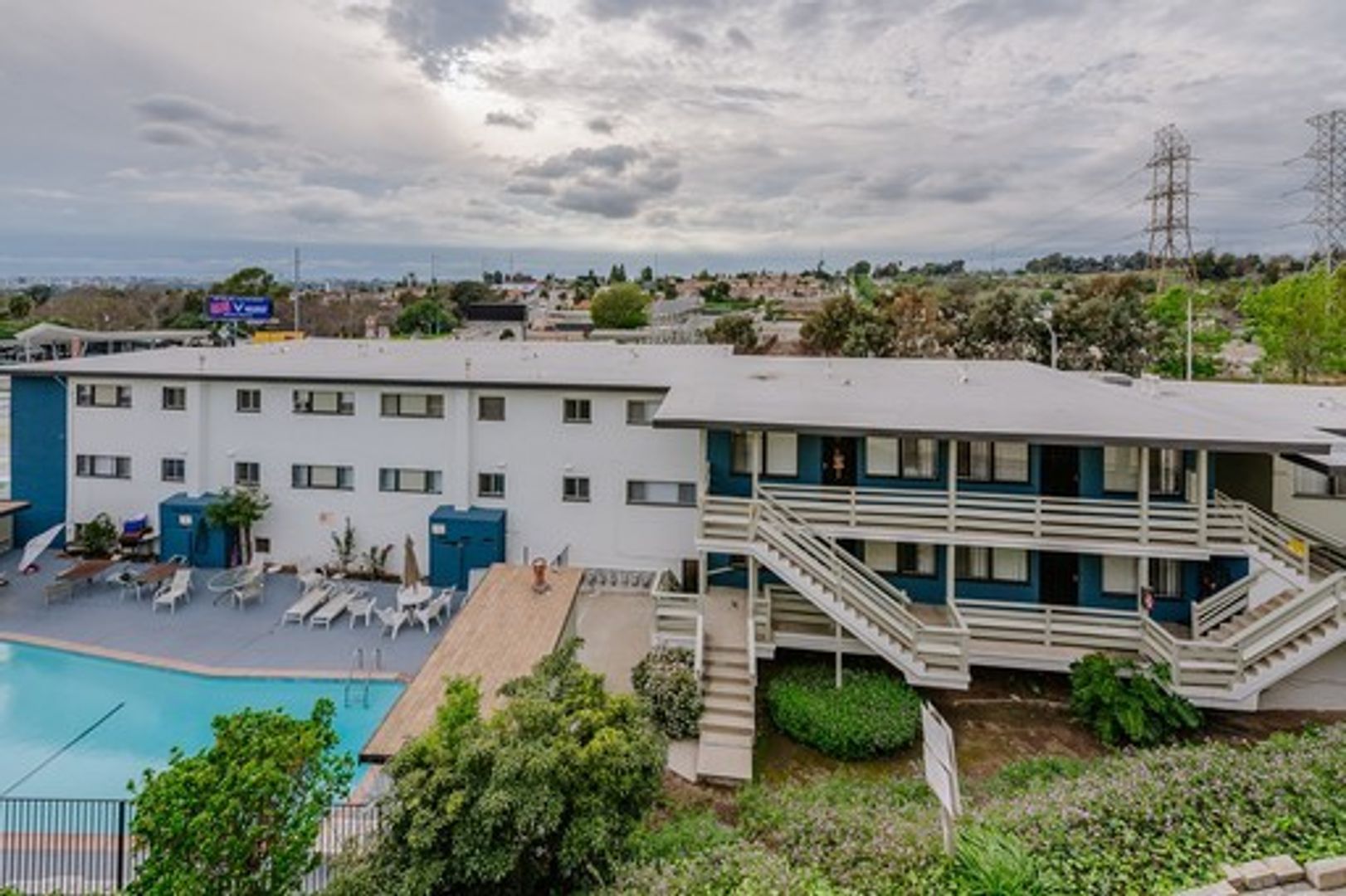 Los Angeles Apartment: 5640 & 5642 S La Brea Ave, 4641 West Slauson Ave