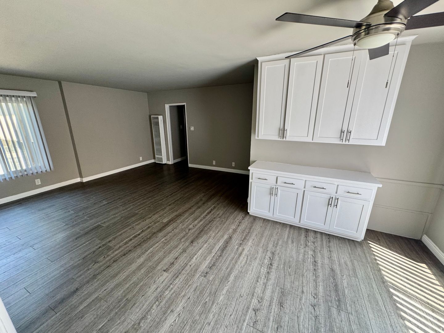 Los Angeles Apartment: 4046-4052 Coco Ave
