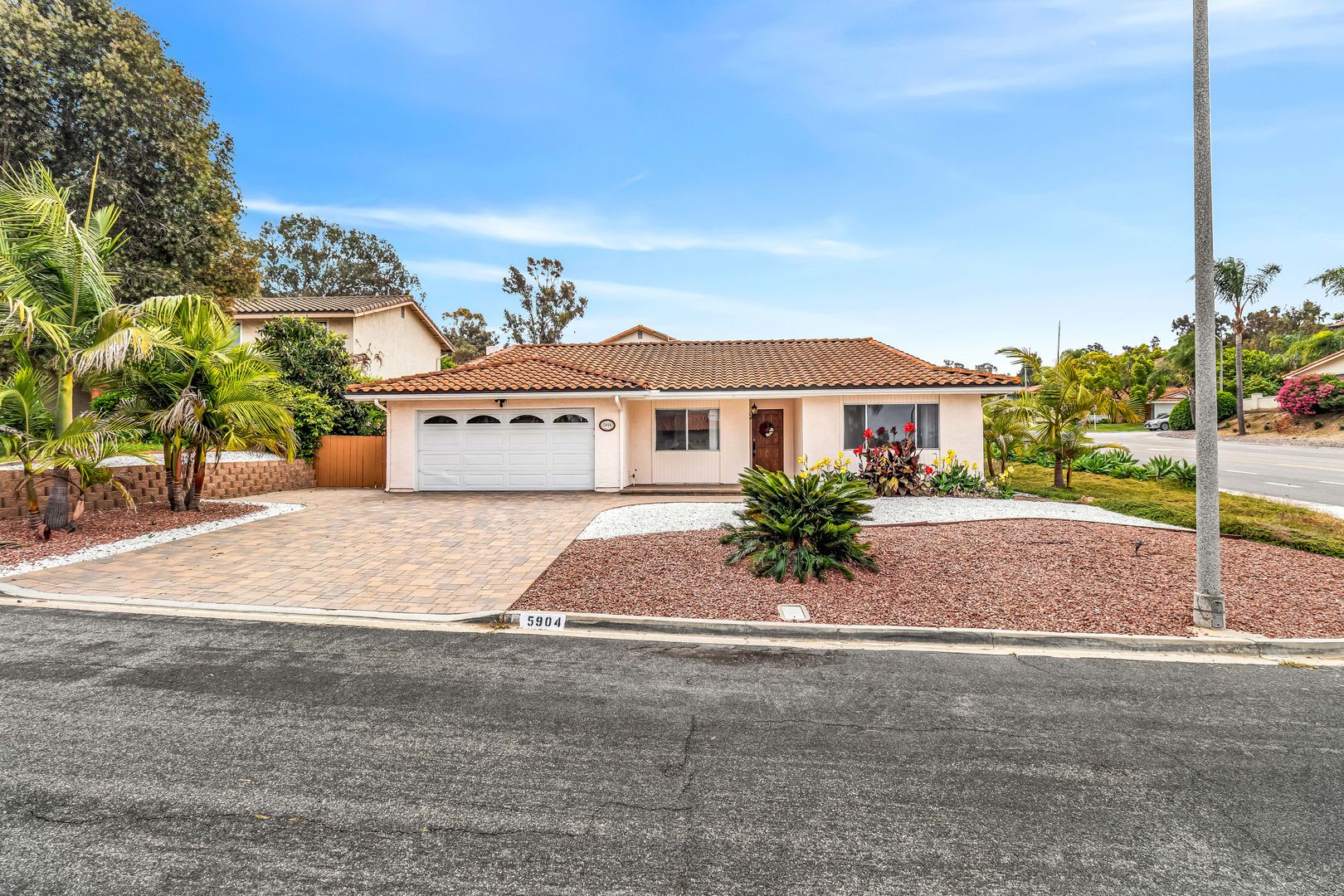 Bonita House: 5904 Snaffle Bit Place