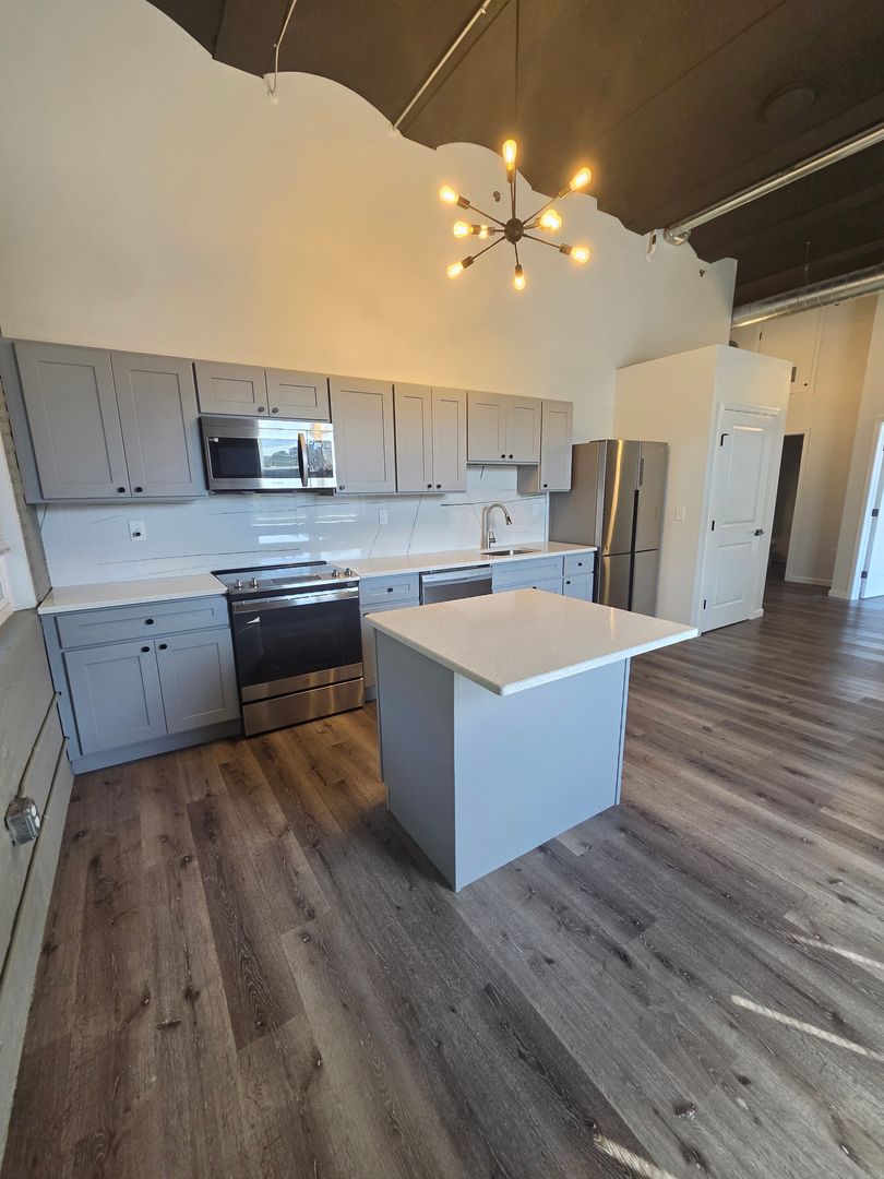 Bethlehem Apartment: 810-813 Monocacy St.