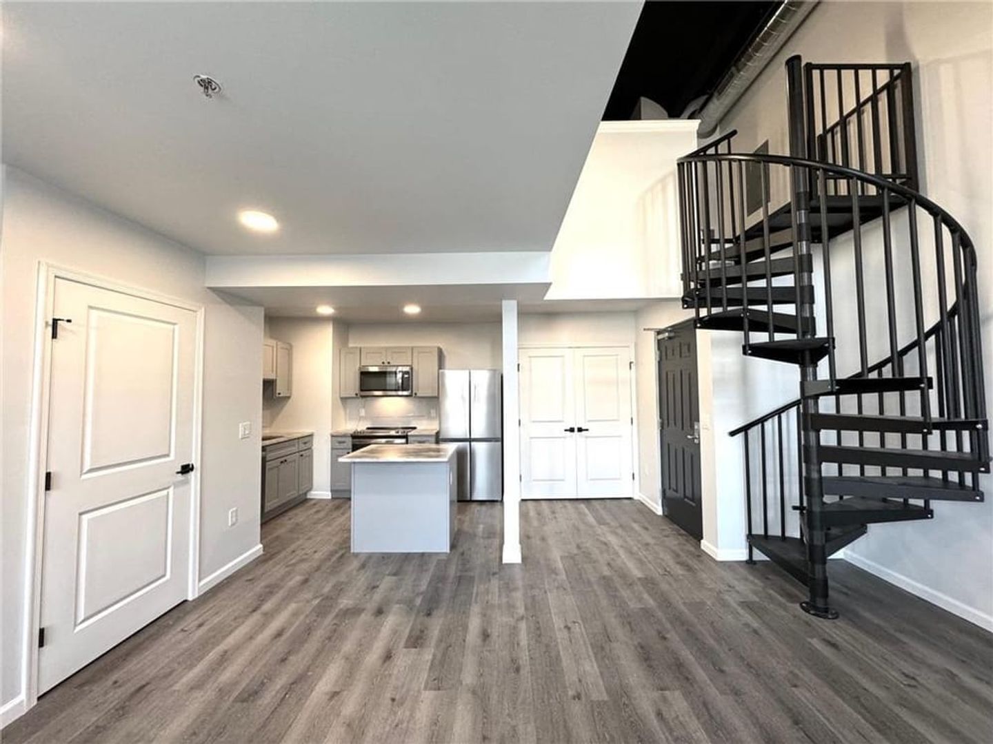 Bethlehem Apartment: 810-813 Monocacy St.