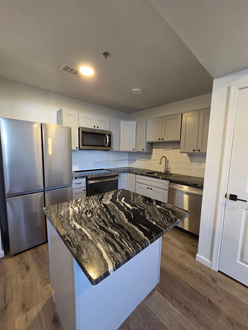 Bethlehem Apartment: 810-813 Monocacy St.