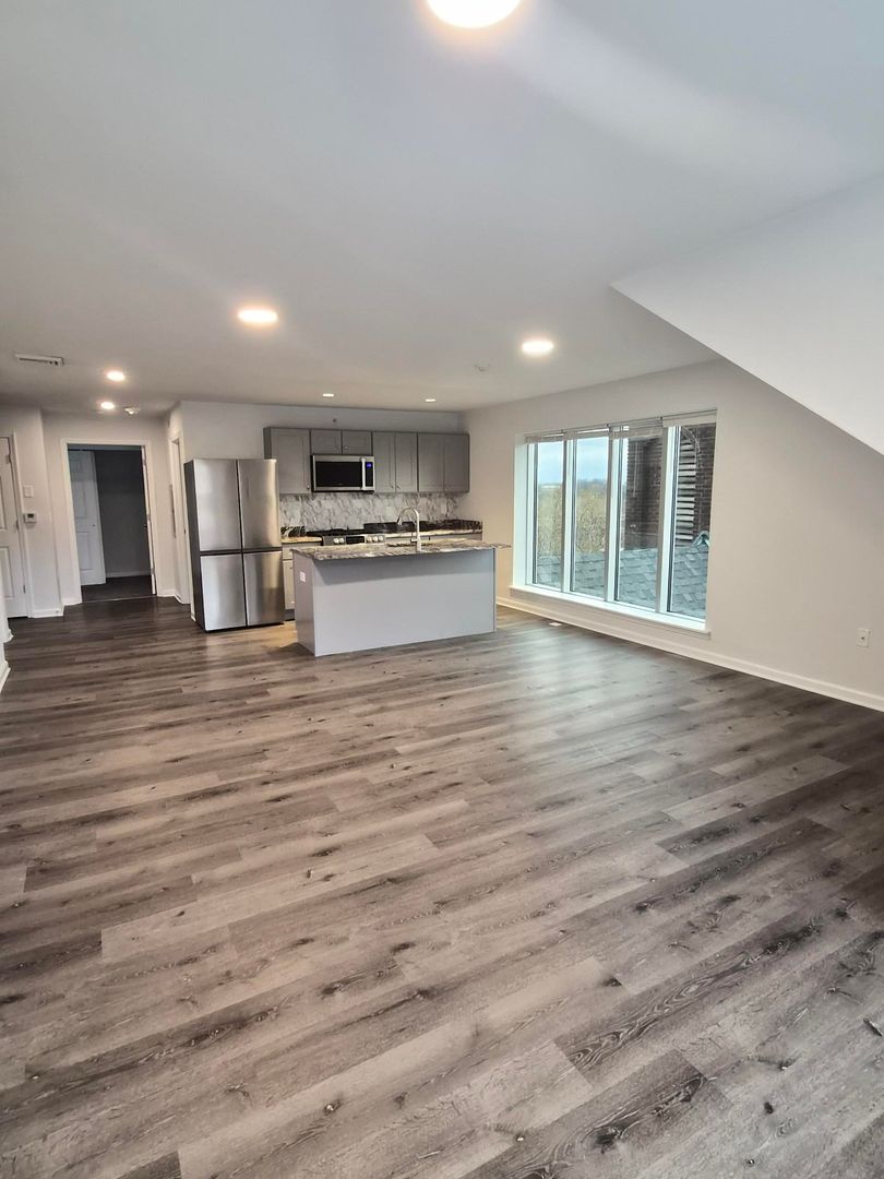 Bethlehem Apartment: 938 E 4th St