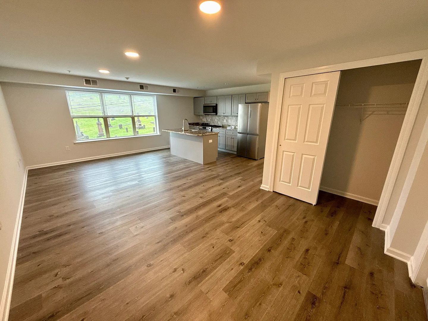 Bethlehem Apartment: 938 E 4th St