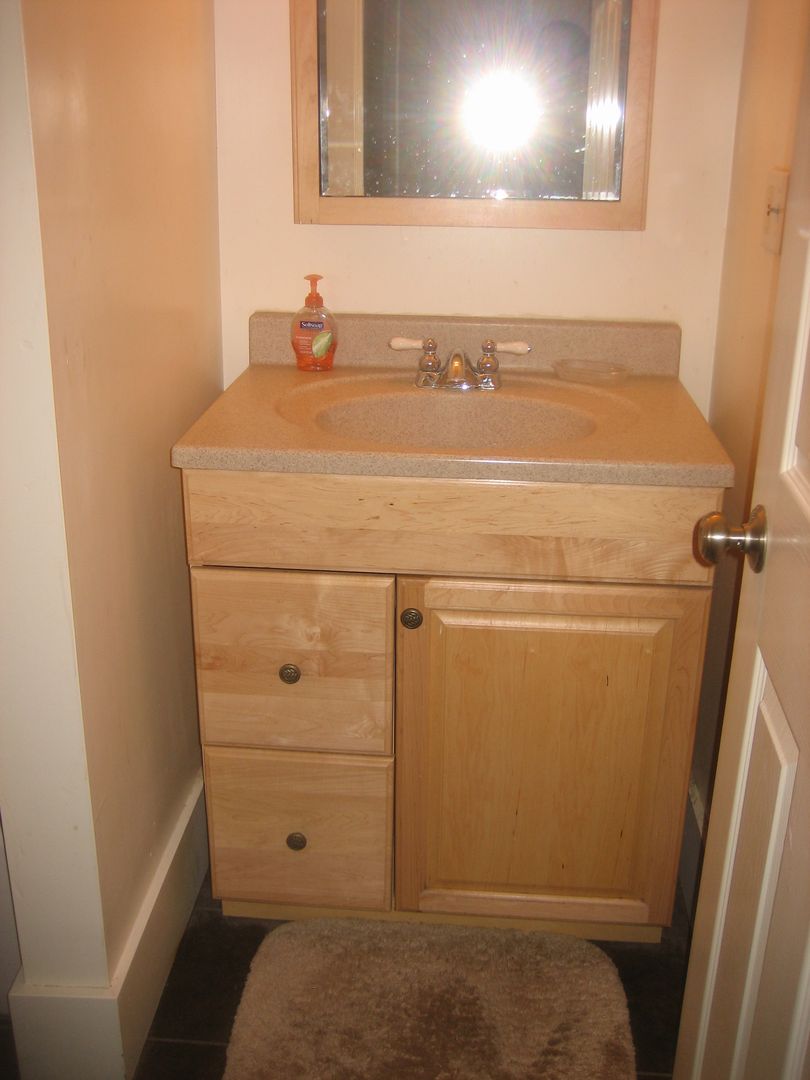 Large Top Floor Room, Weekly Cleaning Service (common areas), Fully Equipped Kitchen, 3 Minute Walk to UW 10 of 12
