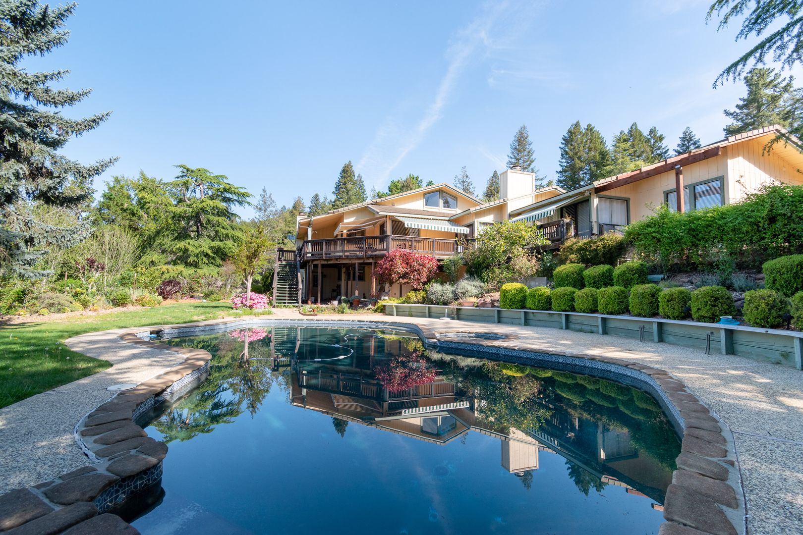 Los Gatos House: 22688 Riva Ridge Rd