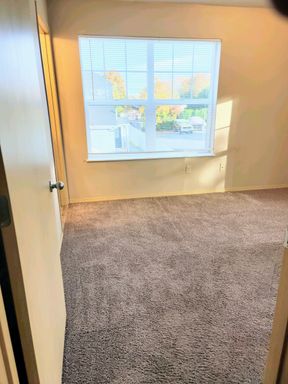 300 Sand Ridge Ct. - 266, Lebanon, OR 97355