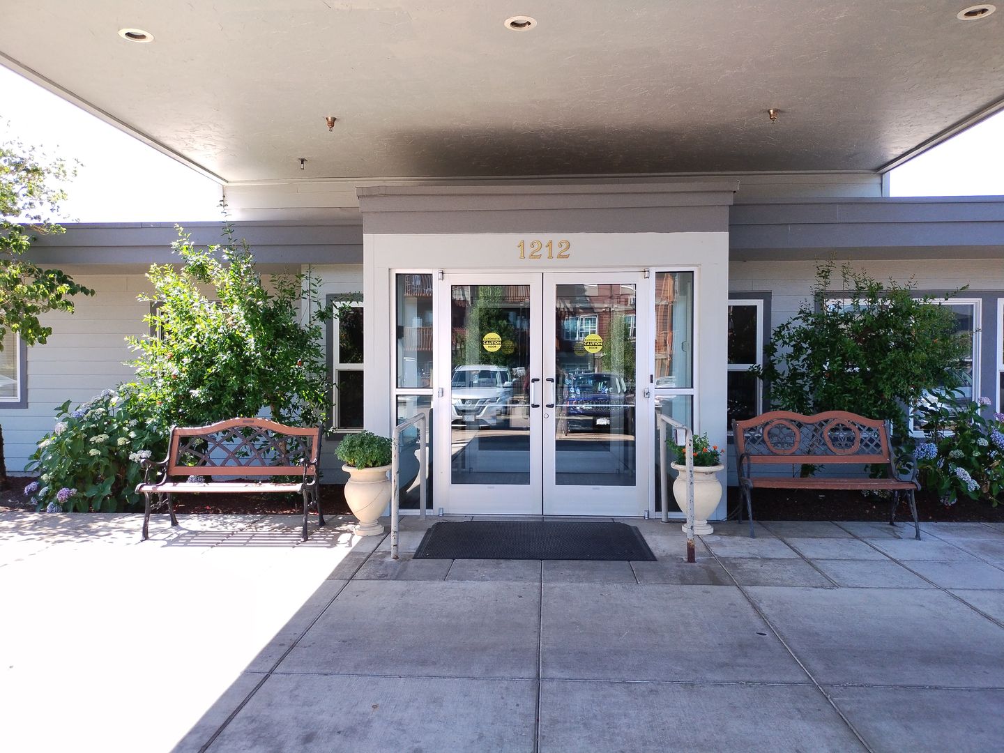 Albany Apartment: 1212 34th Ave SE