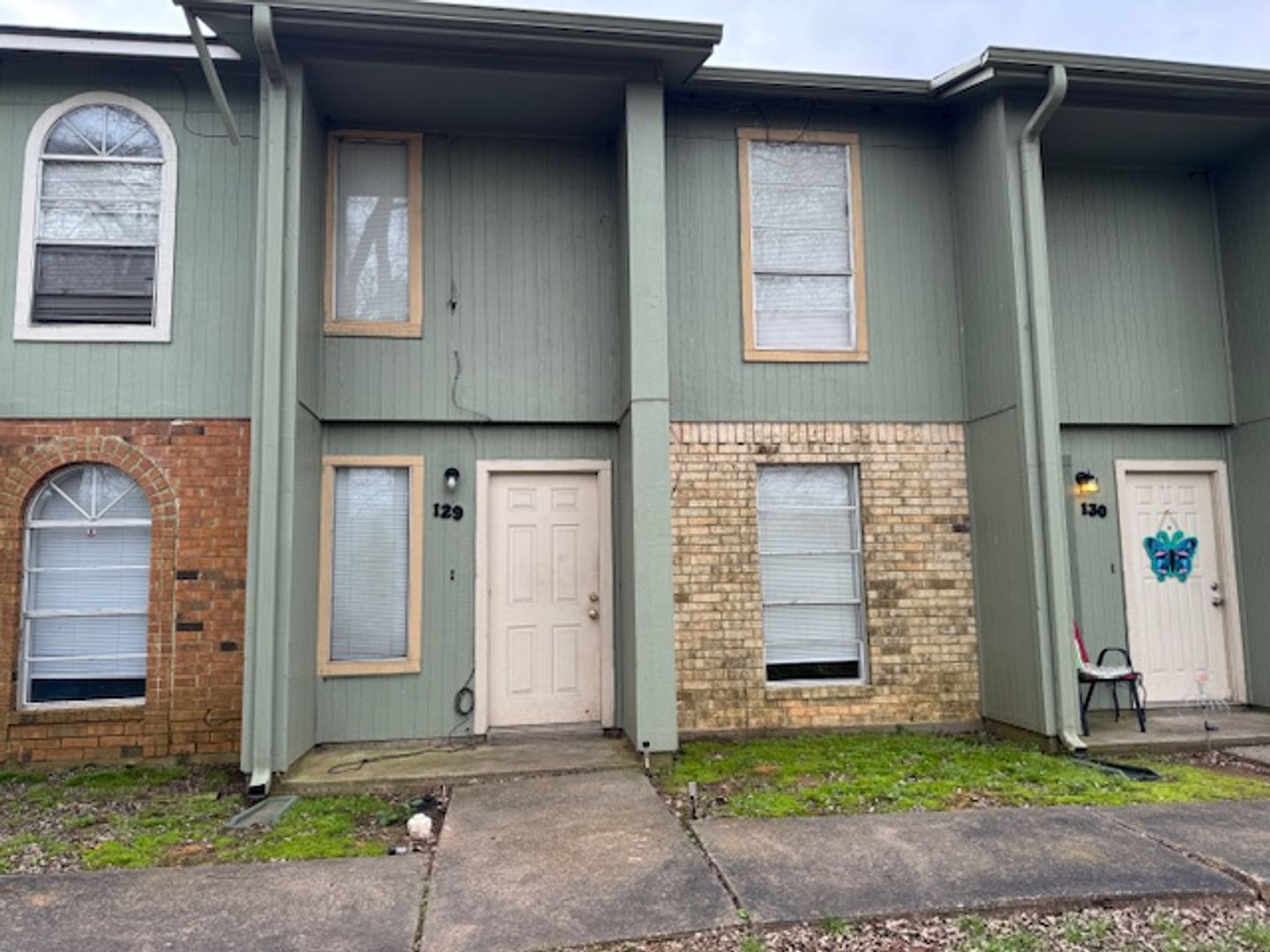 Bossier City Apartment: 5705 East Texas Street # 129