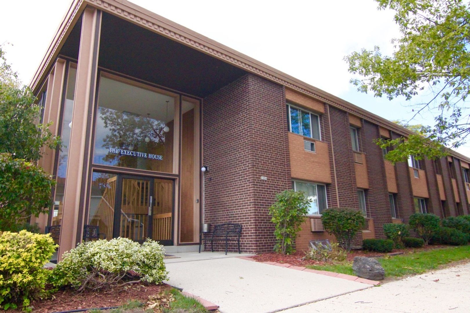 Sheboygan Apartment: 1204 N. 5th Street