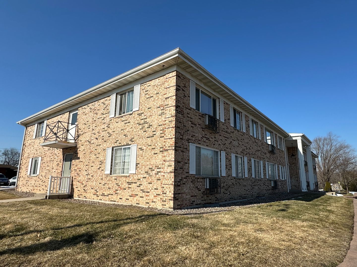 Sparta Apartment: 604 N Black River St