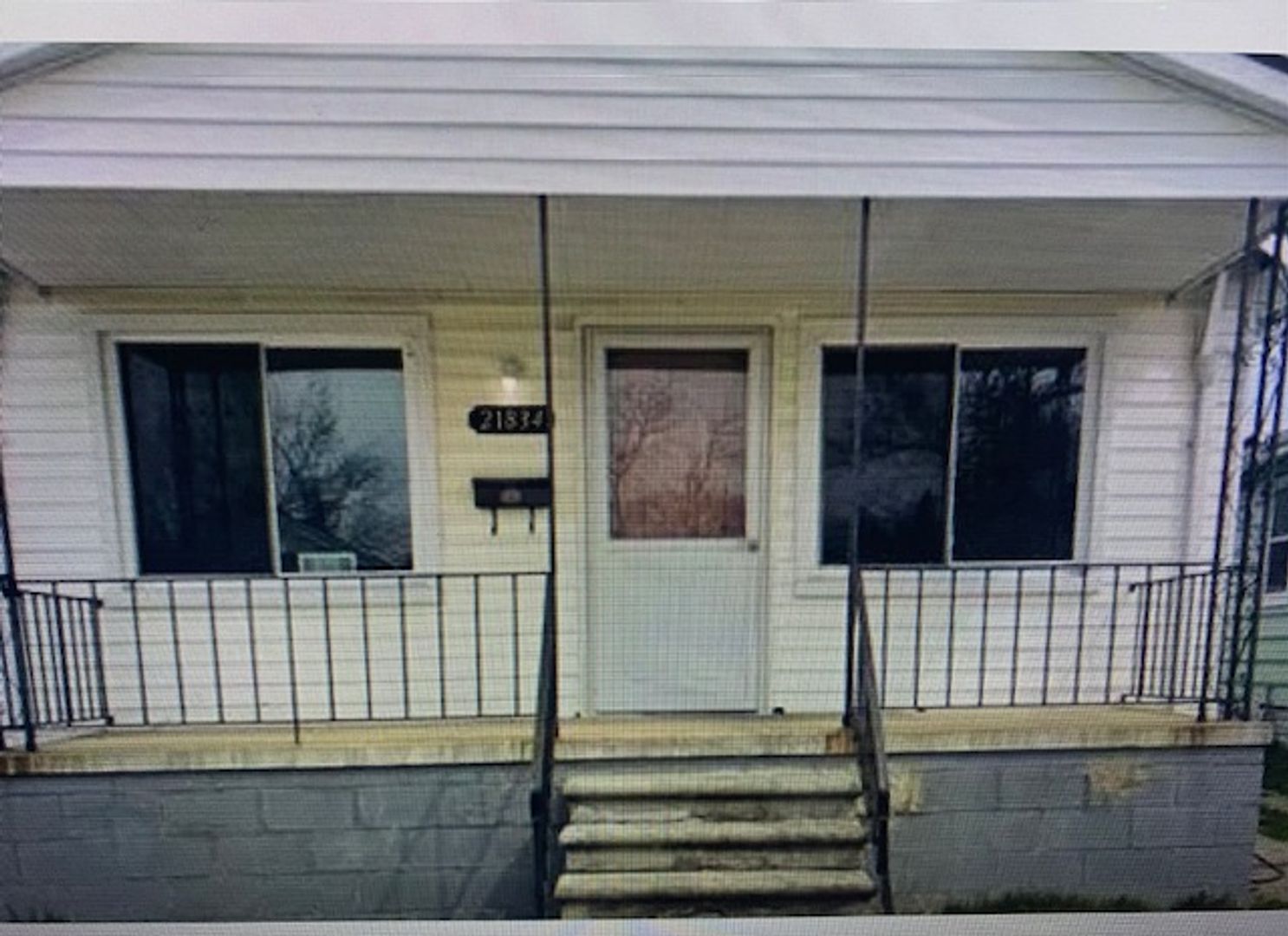 Eastpointe House: 21834 Nevada