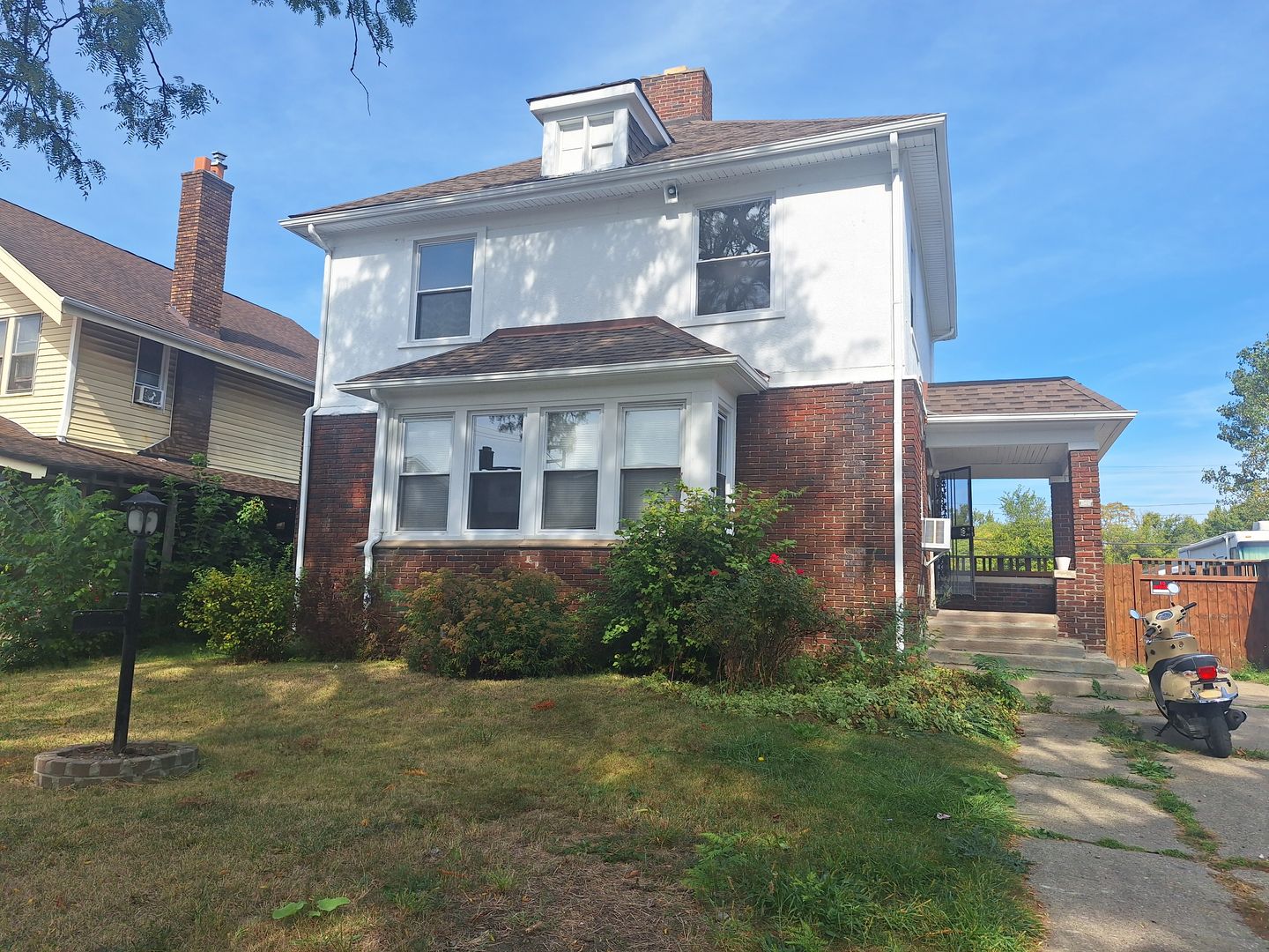 Highland Park House: 240 Tuxedo St.