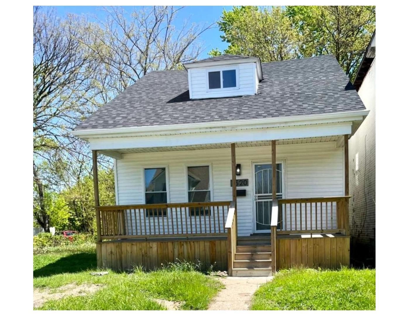 Detroit House: 7520 Hanover St