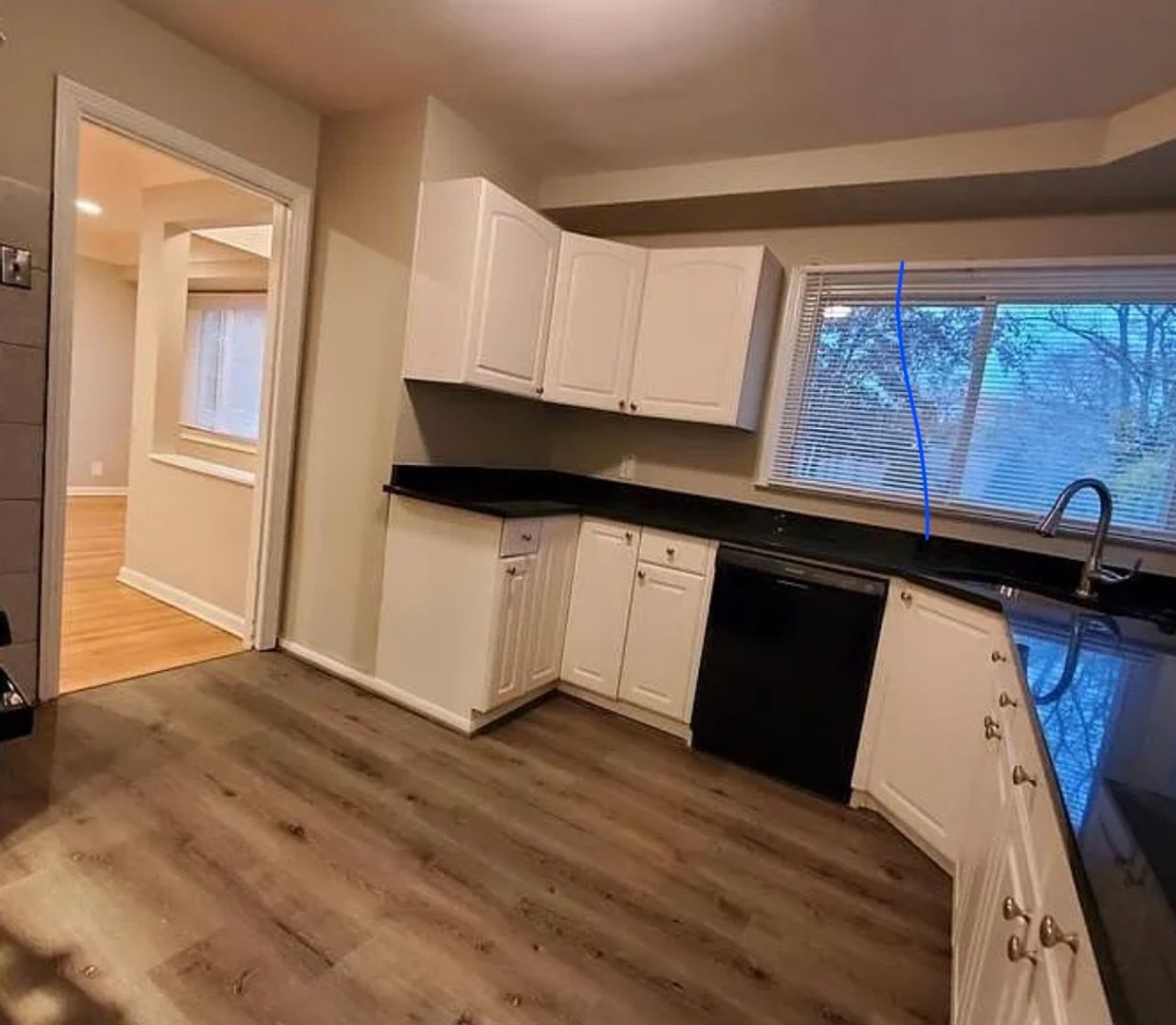 Oak Park House: 23851 Scotia Rd