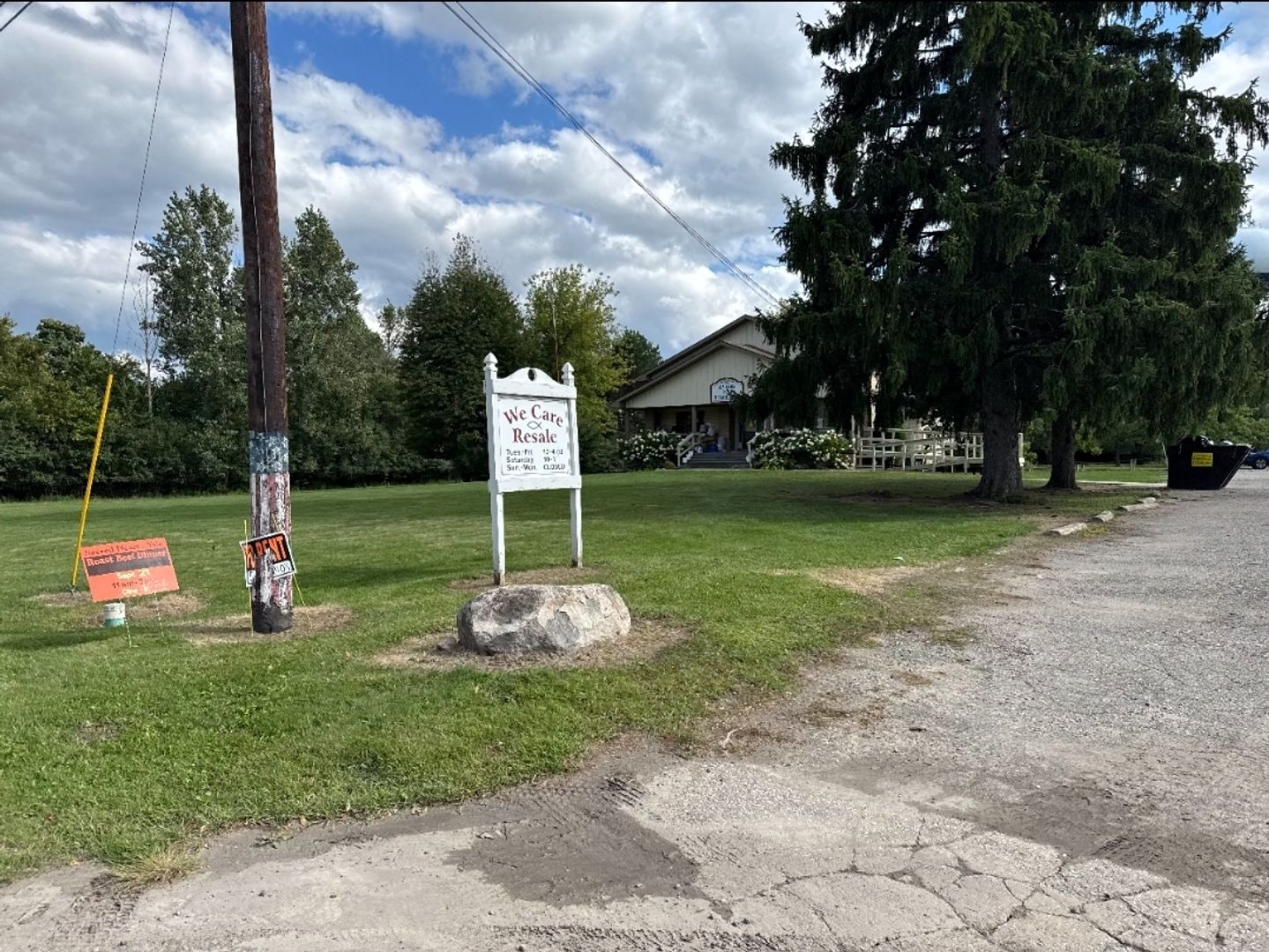 Yale House: 516 North St