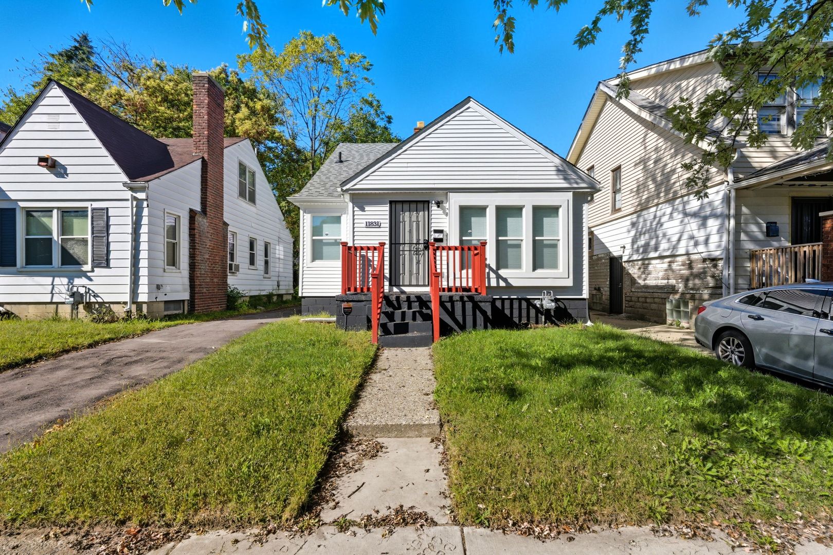 Detroit House: 11831 Promenade Dr 1