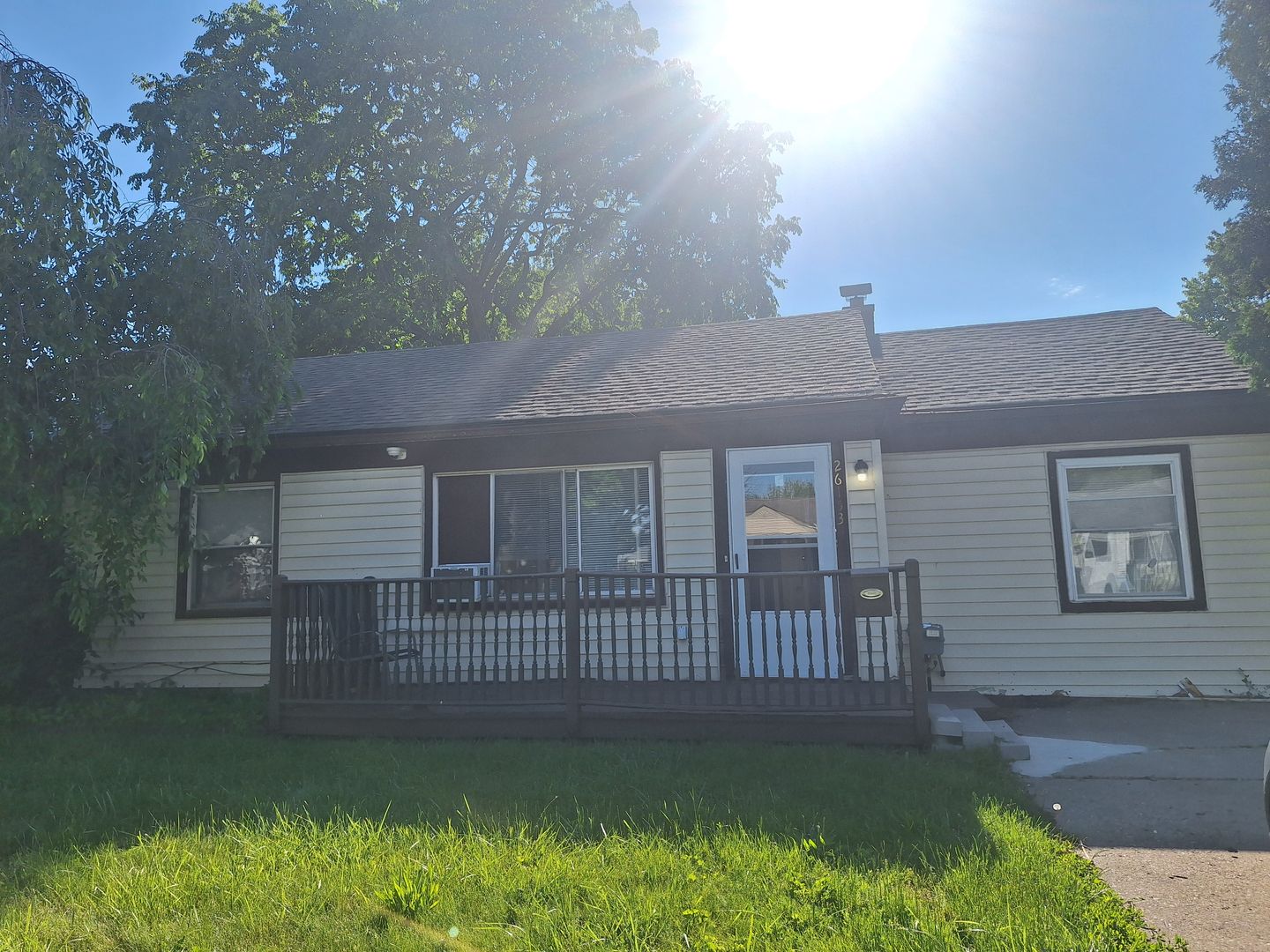 Roseville House: 26153 Nagel