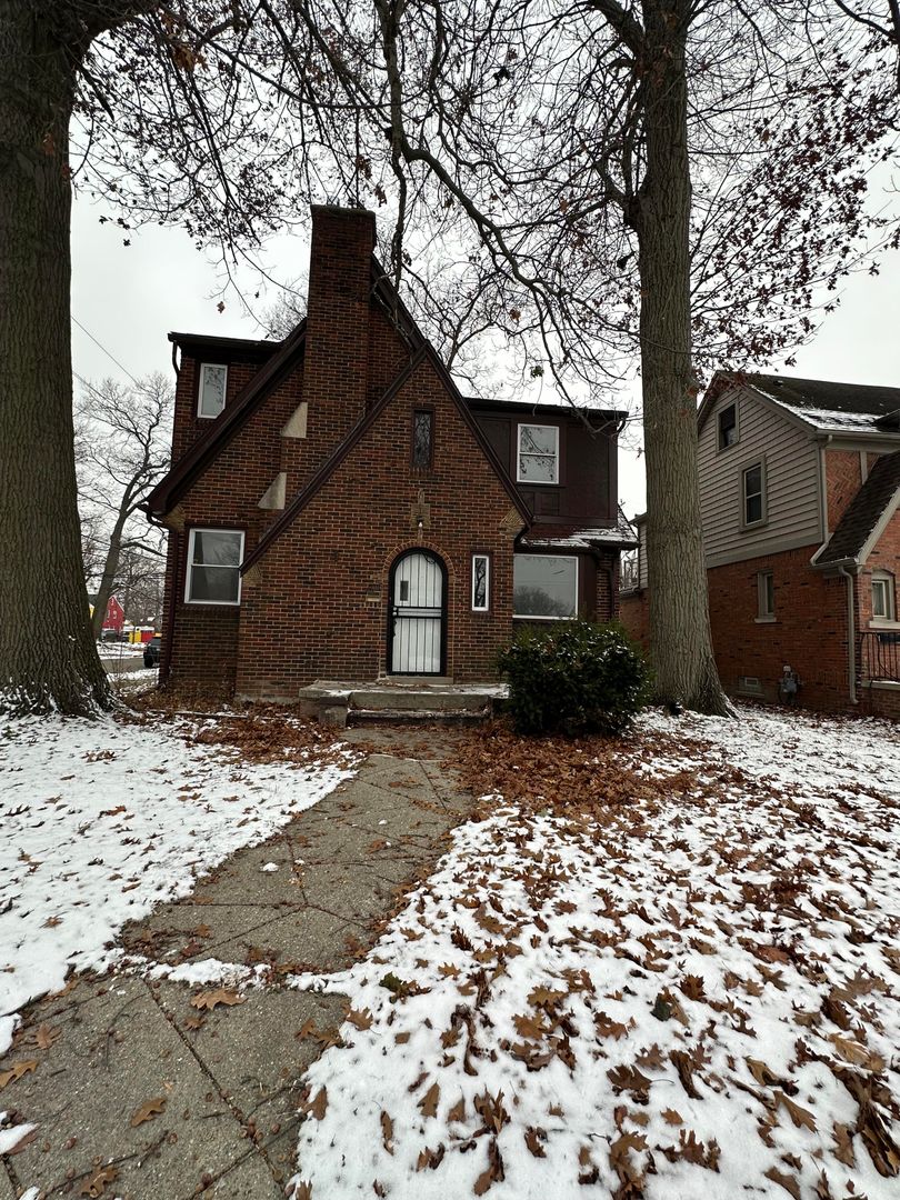 Detroit House: 4803 Courville