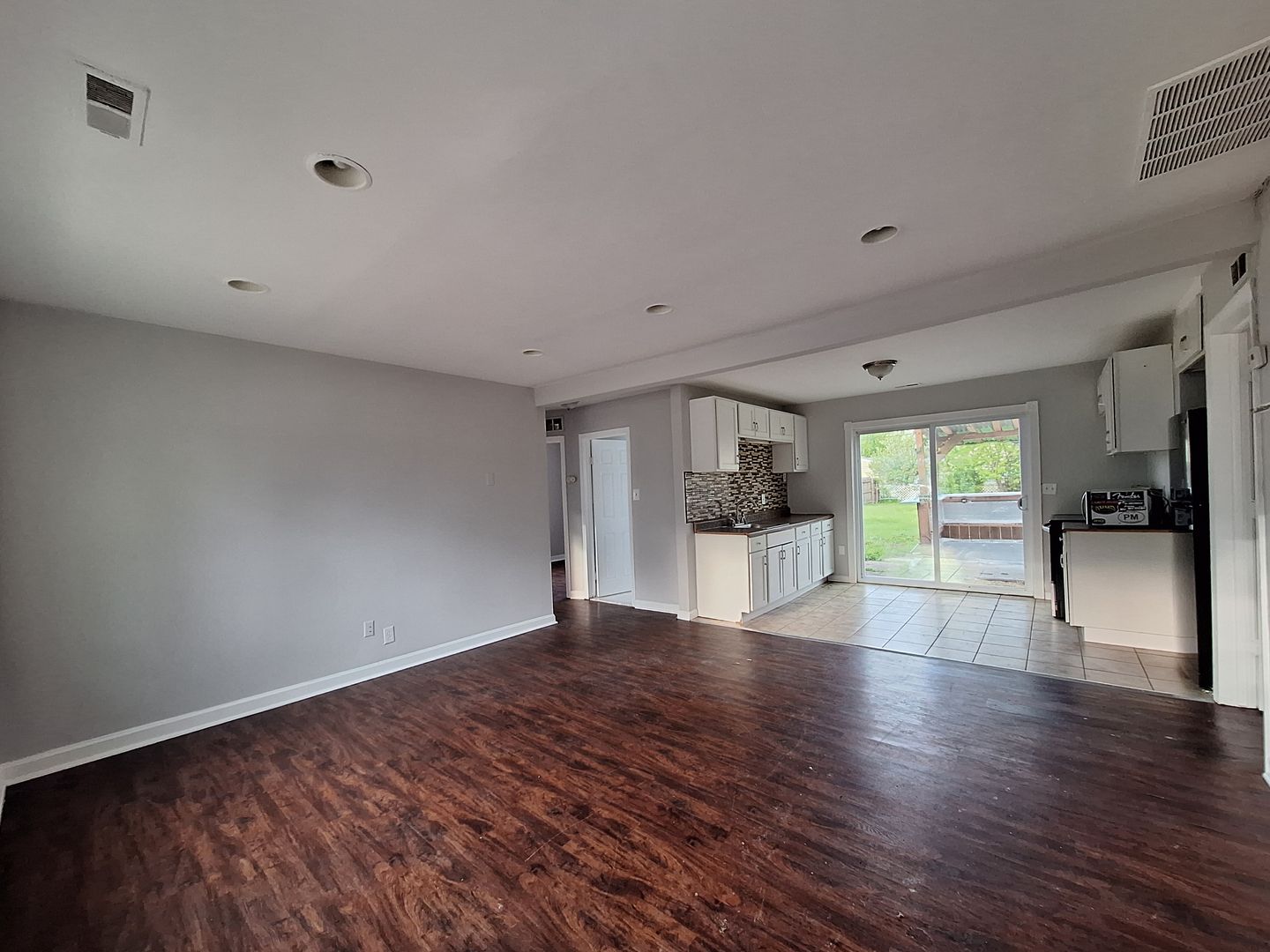 Roseville House: 26536 Kathy