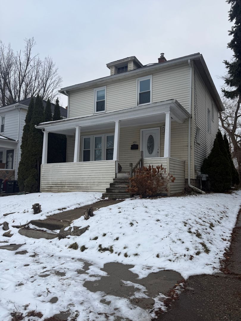 Mount Clemens House: 125 Jones St