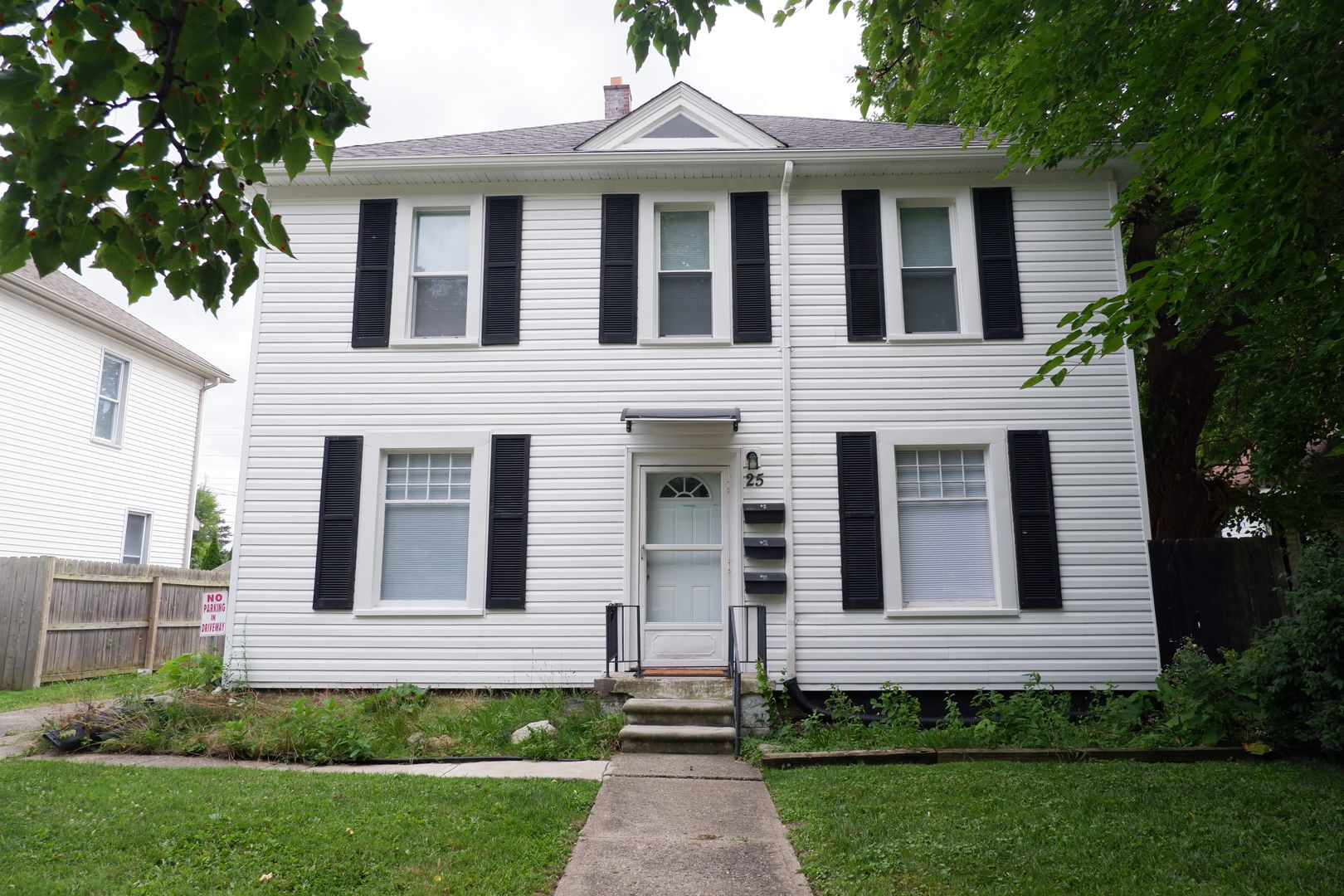 Mt. Clemens Condo: 25 Parkview #1