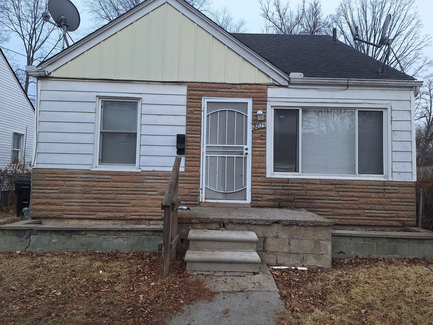 Detroit House: 18025 Bentler Street