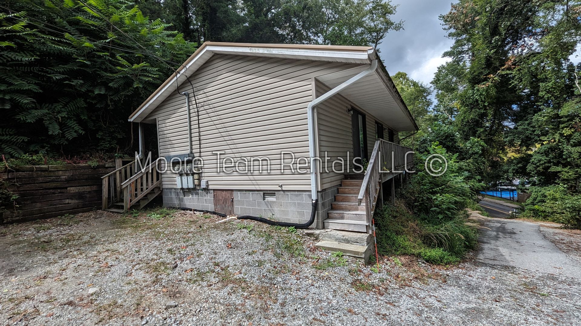 Hendersonville Apartment: 343 Lily Pond Rd