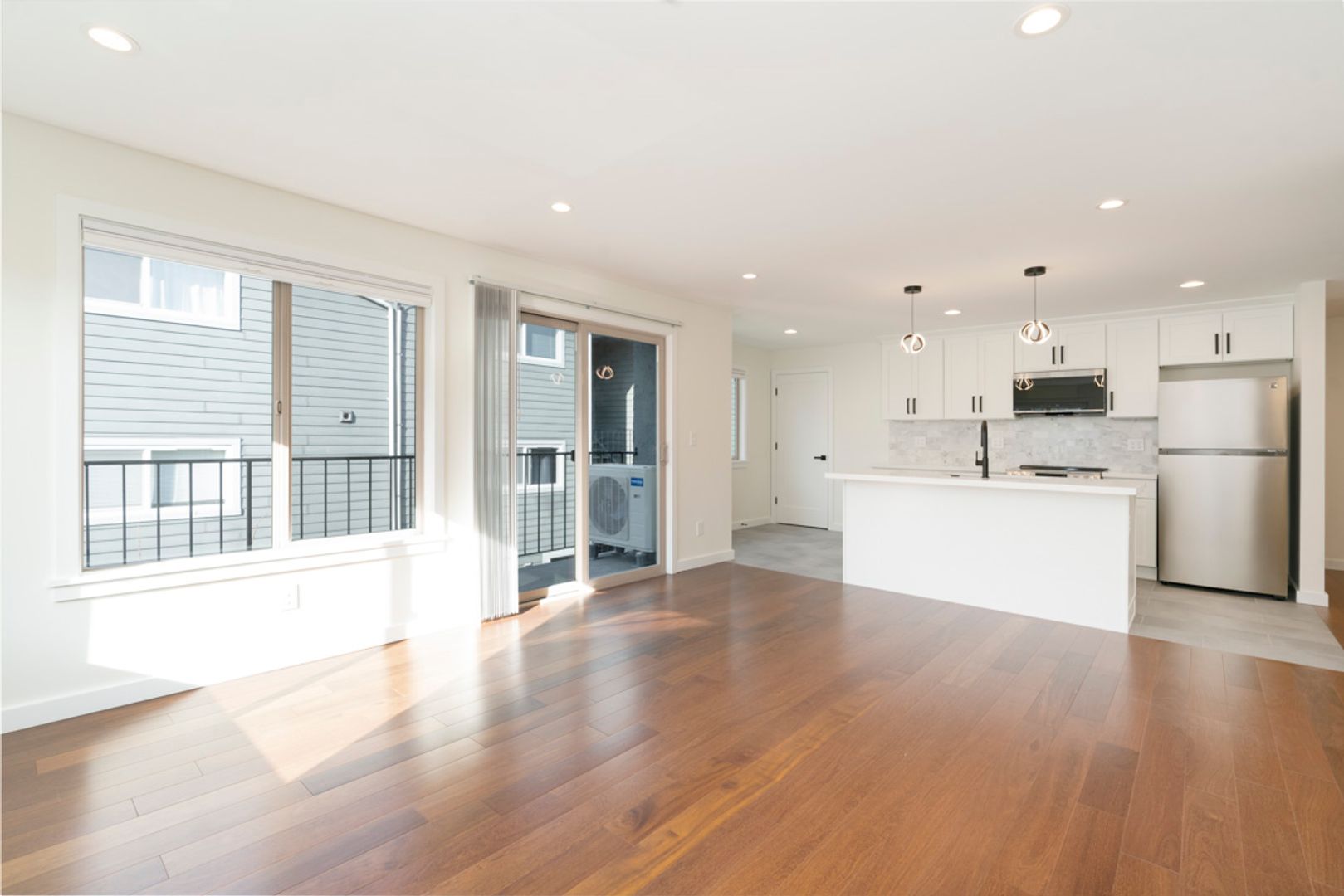 Seattle Apartment: 4513 Fremont Avenue North