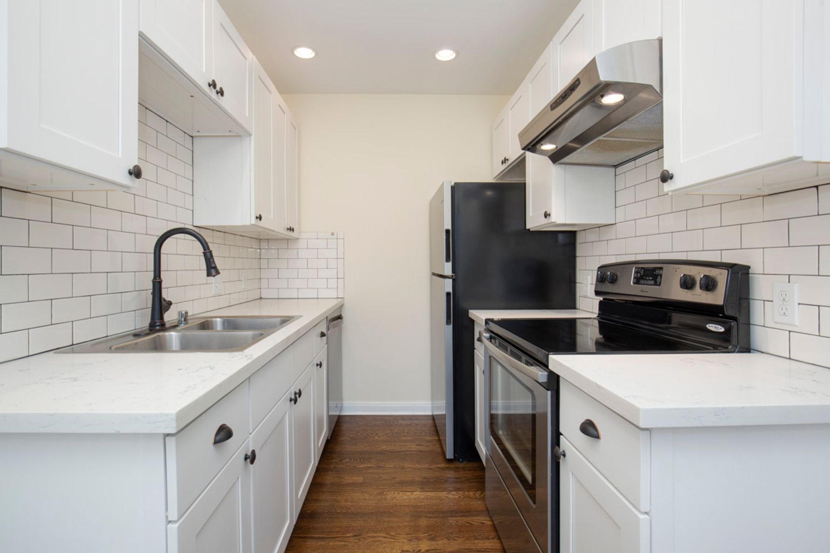 Seattle Apartment: 1404 3rd Avenue North