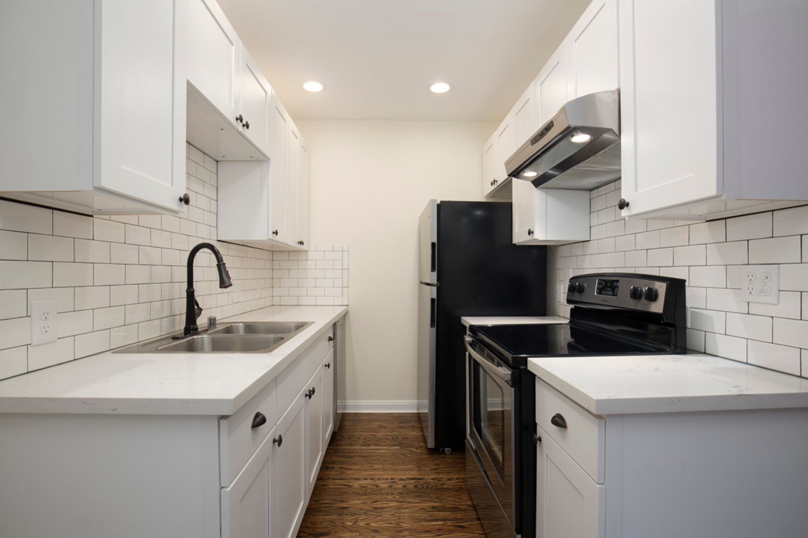 Seattle Apartment: 1404 3rd Avenue North