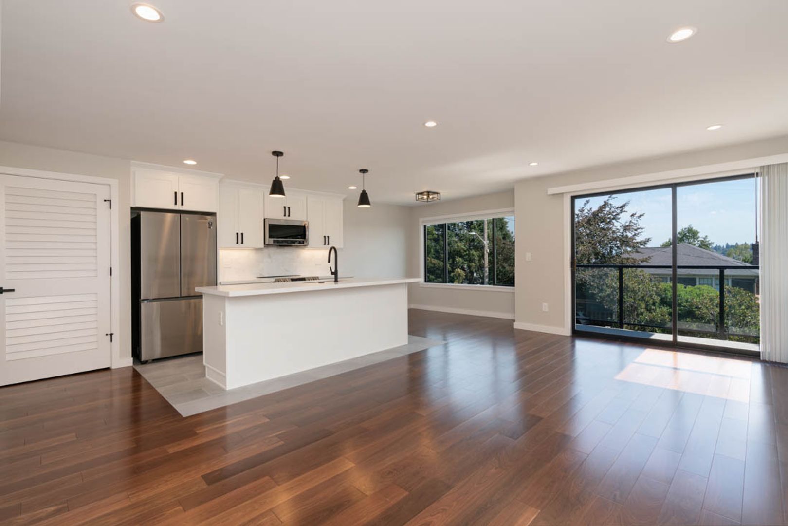 Seattle Apartment: 465 Garfield St