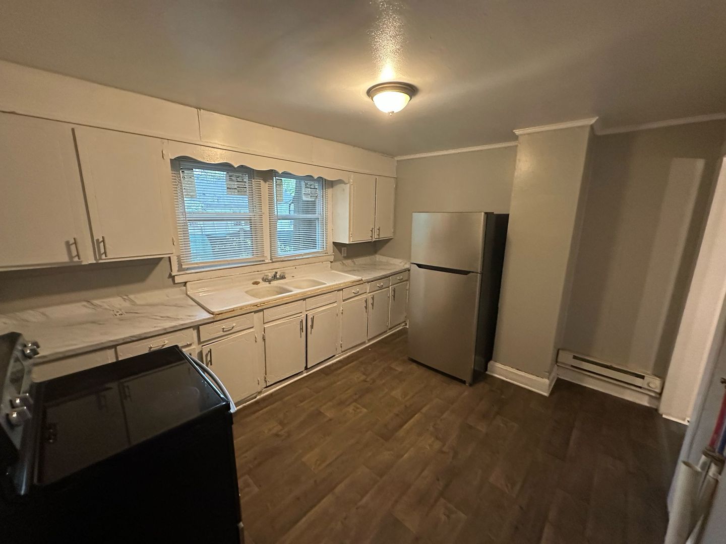 Gastonia House: 519 S Trenton St