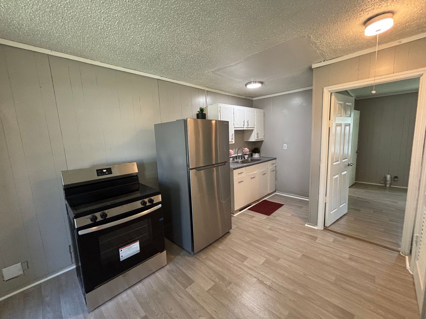 Gastonia Apartment: 320 Osceola St