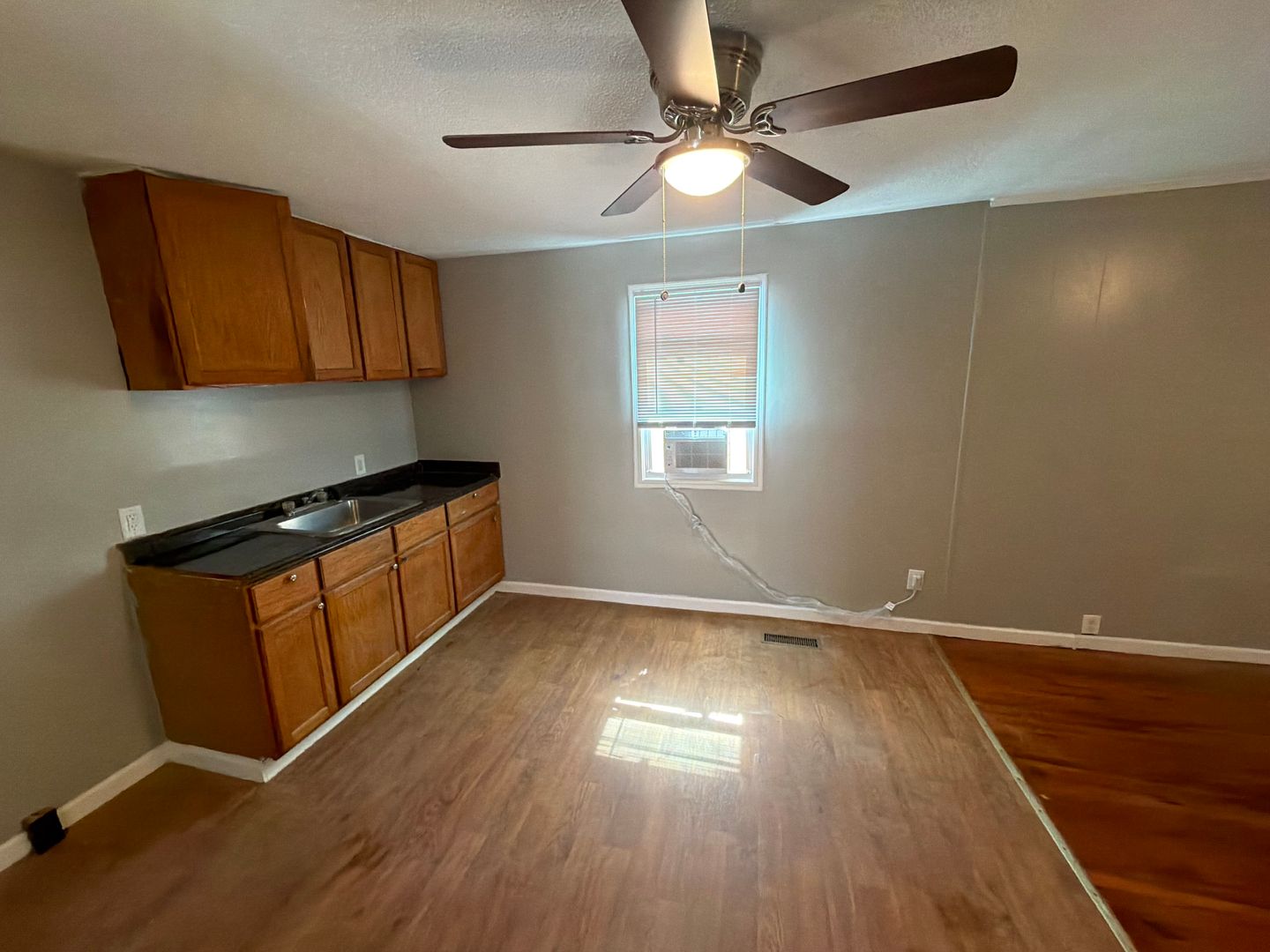 Statesville House: 322 Garfield St