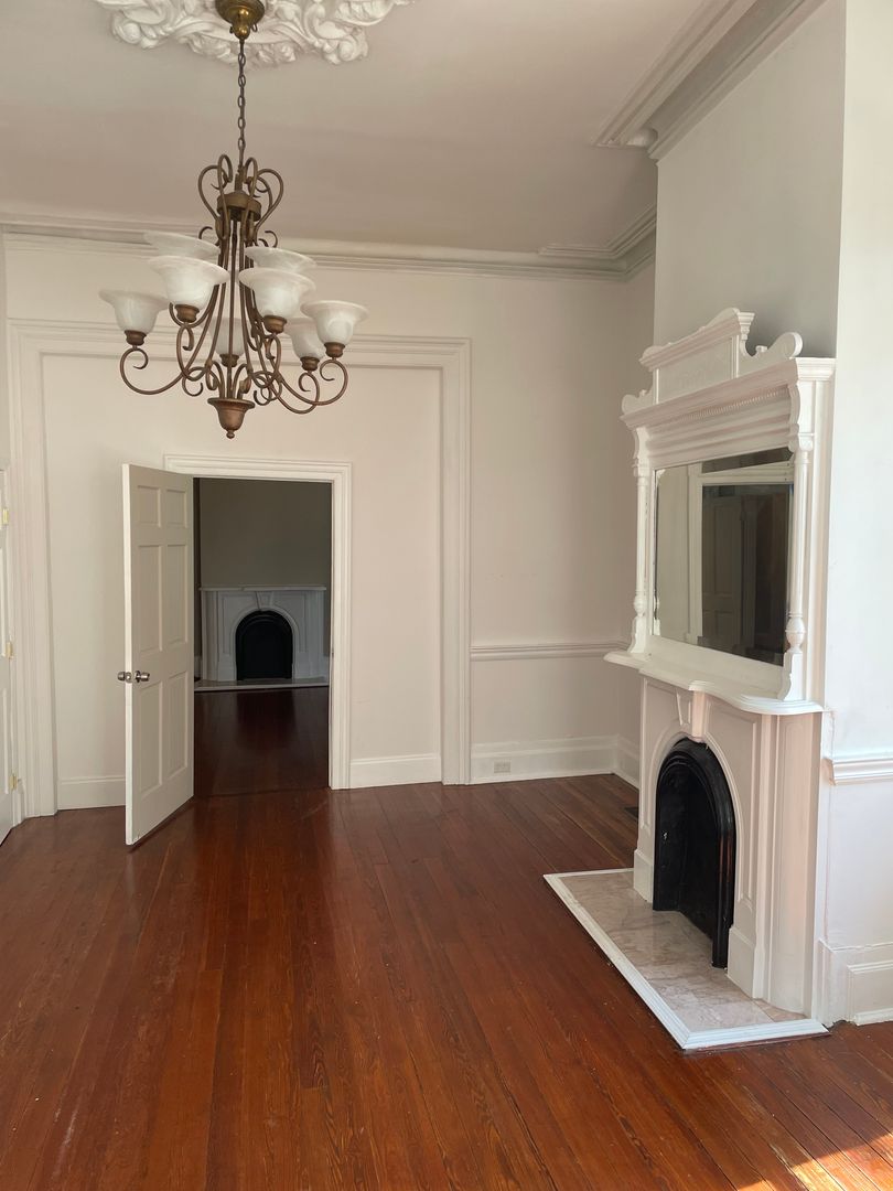 228 E. Henry