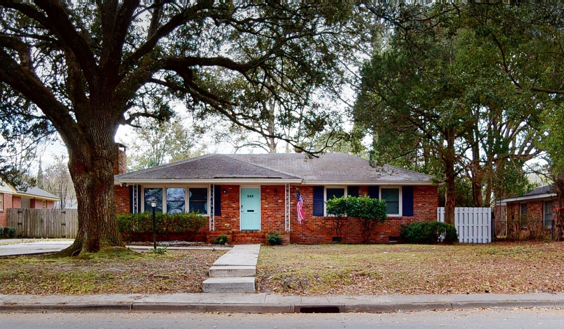 329 Oxford dr