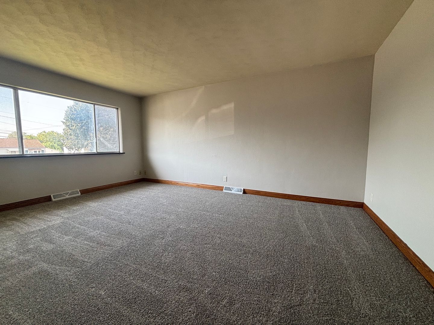 Rock Island Apartment: 3601 9th Street