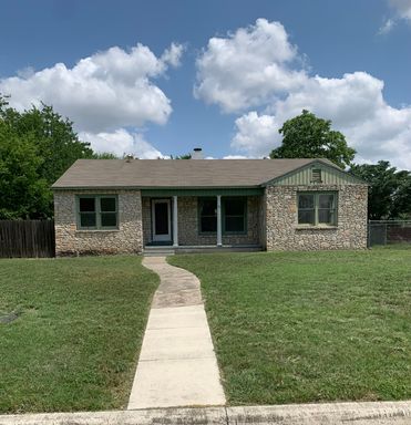 2 bedroom on corner lot Jefferson area – photo 1