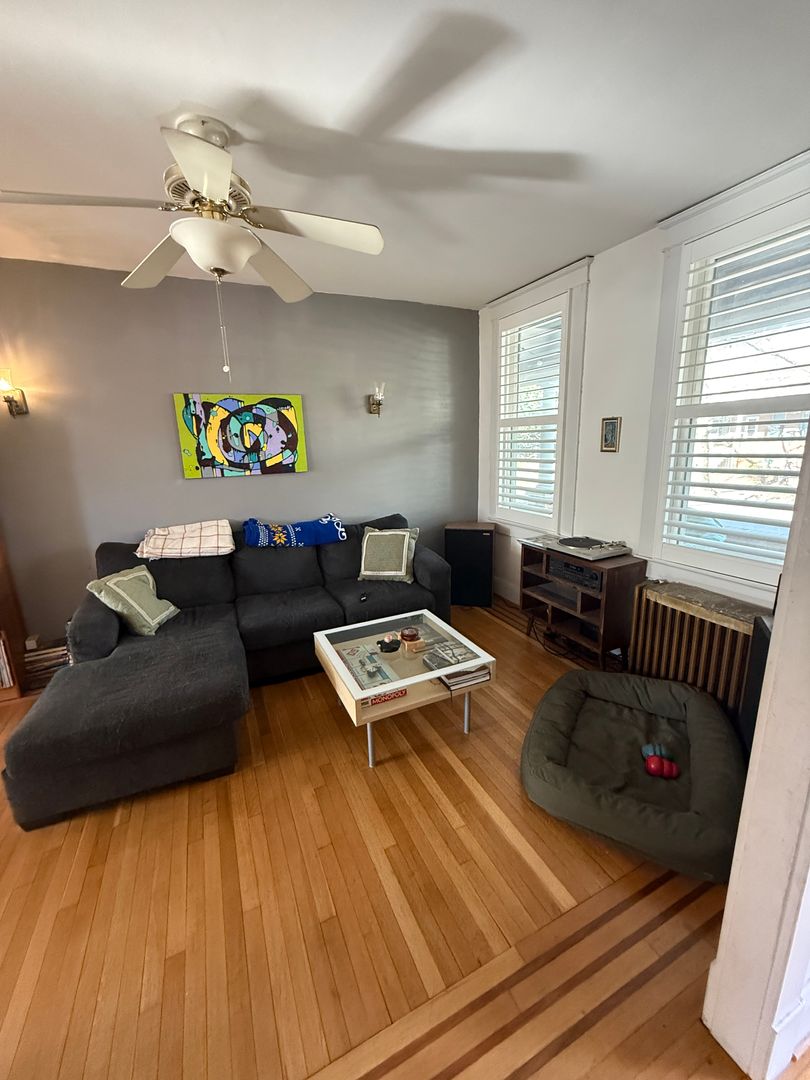 Baltimore Apartment: 1349 W 41st St