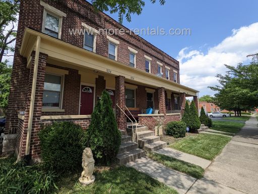 Remodeled townhome near Nationwide Children's Hospital – photo 1