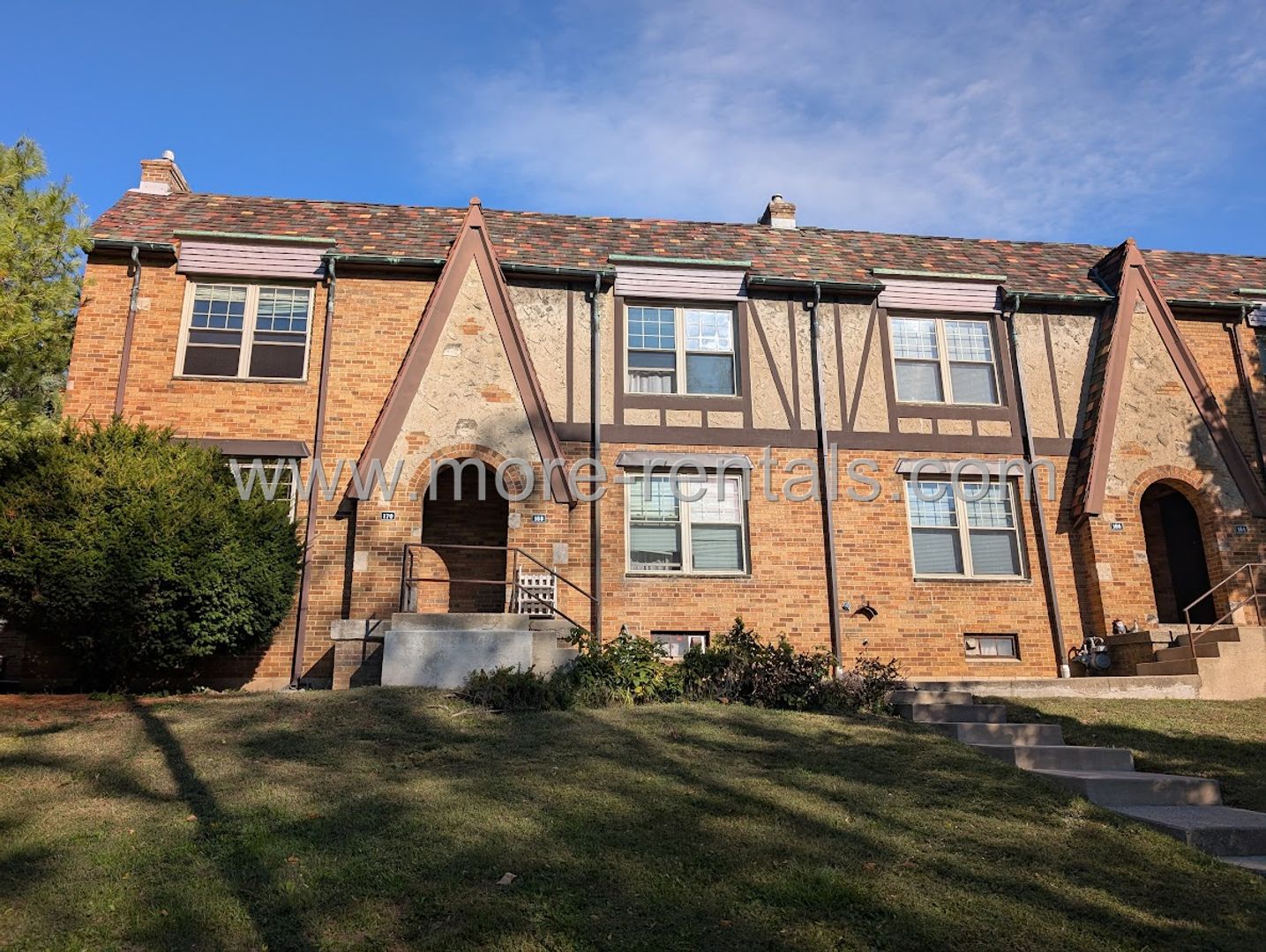 Columbu Apartment: 164-170 W. Tulane Rd