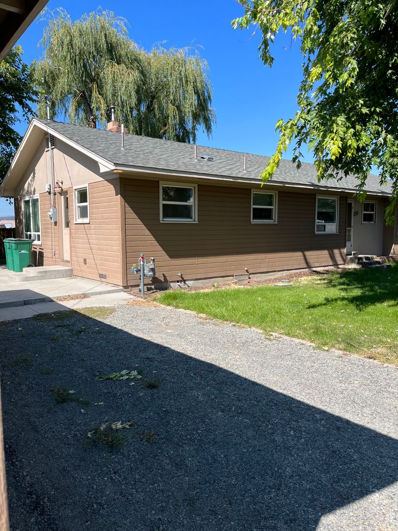 Klamath Falls House: 2344 Nile Street