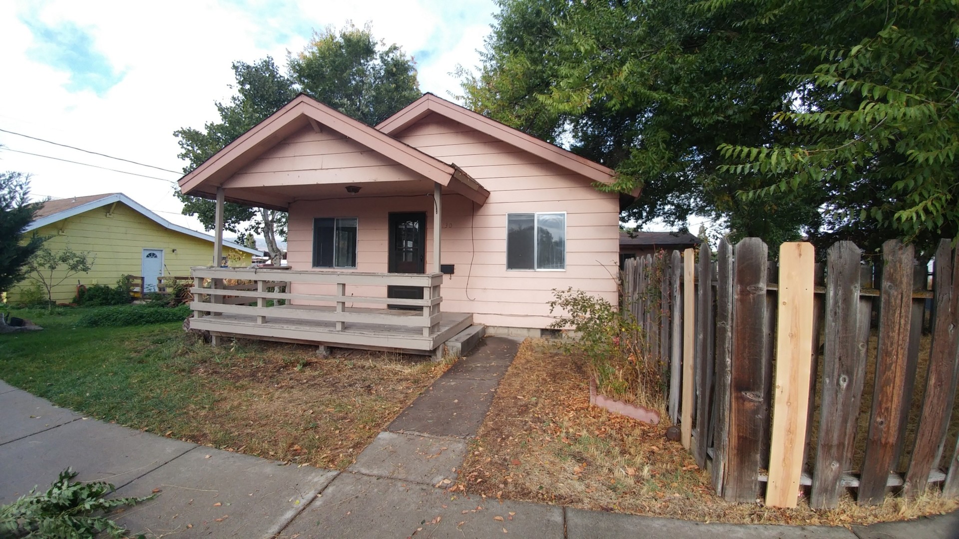 Klamath Falls House: 2130 Oak St