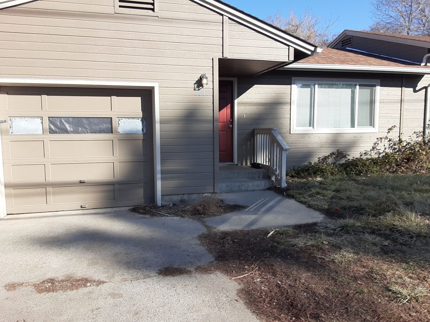 Klamath Falls Apartment: 5015-5021 Shasta Way