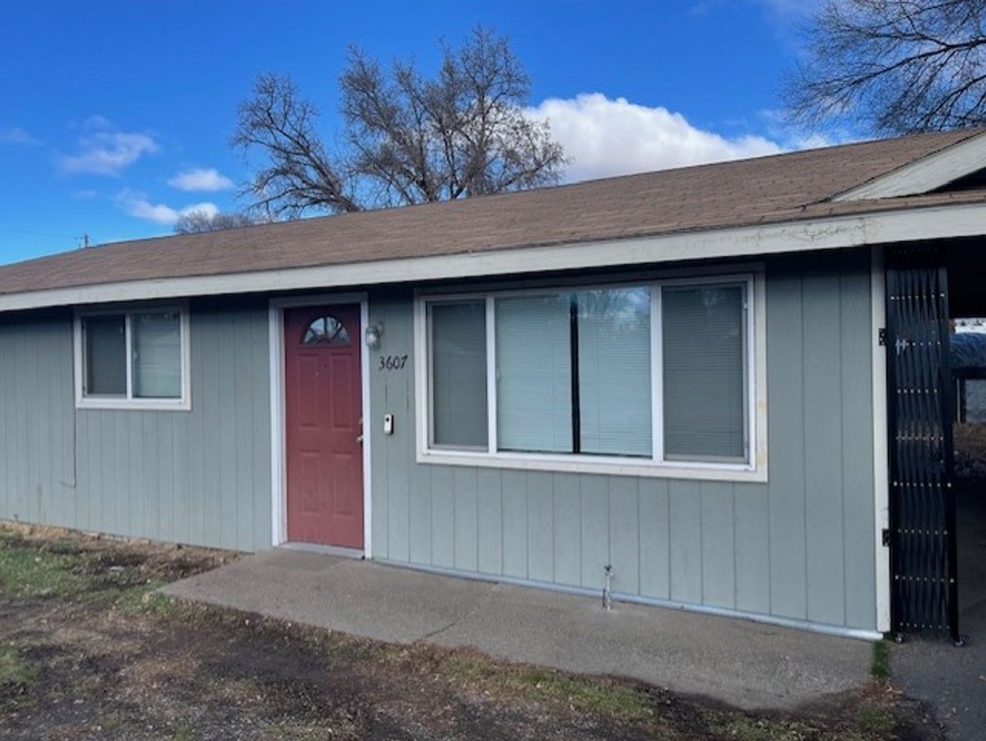Klamath Falls Apartment: 3611 Hilyard Ave