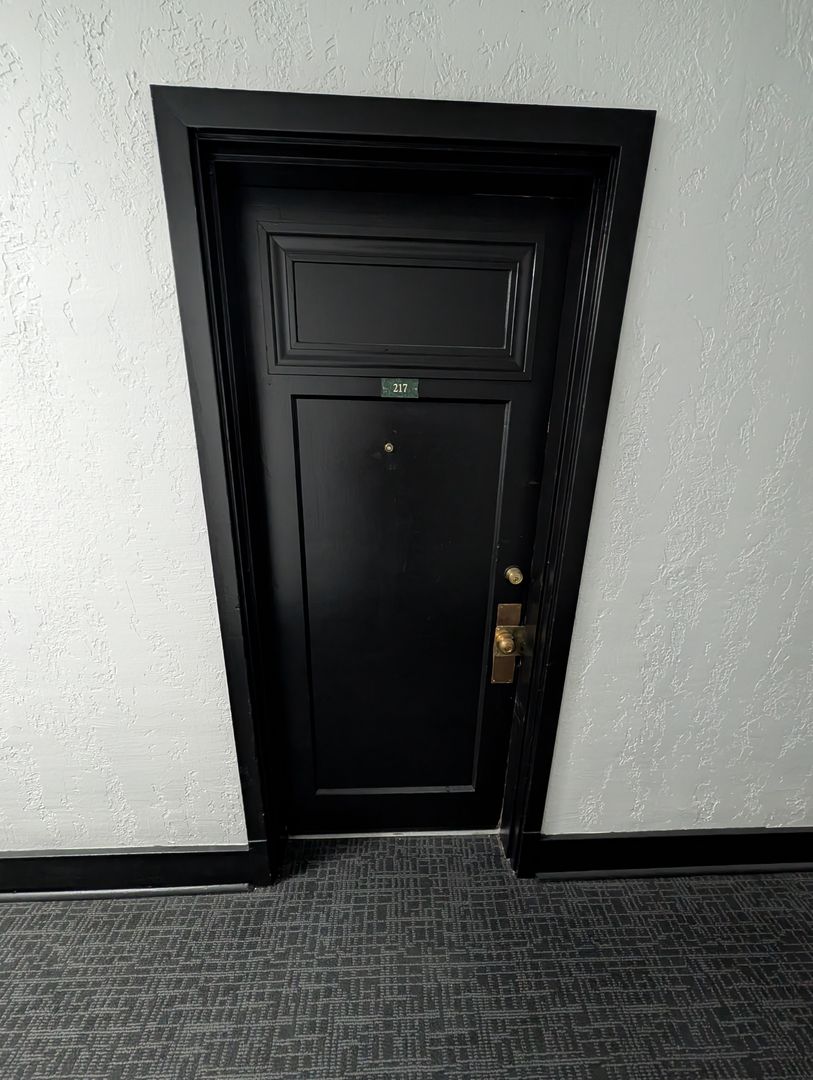 Klamath Falls Apartment: 1111 Main St