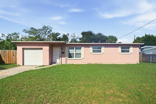 Nicely updated 3BD Home in Jacksonville Beach! – photo 1